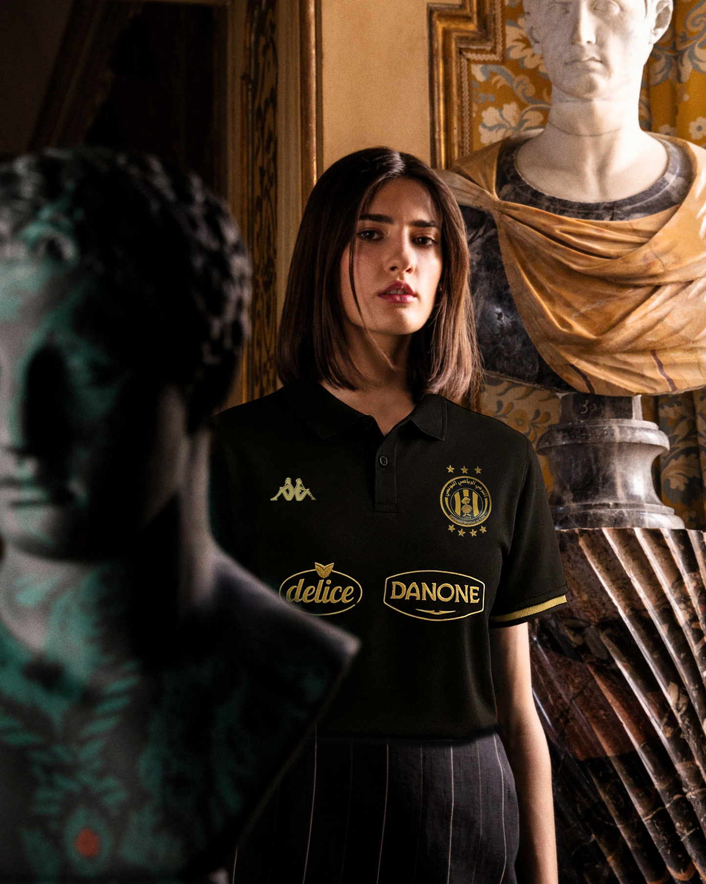 Luxurious Black Esperanza Tee